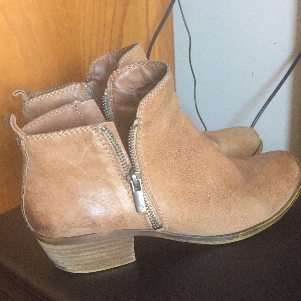Temp price drop🔥 Lucky brand booties